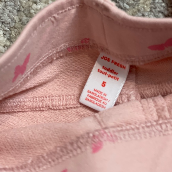 Butterfly pink jagging’s from Joe fresh size 5T with added sparkle bows - Picture 5 of 10